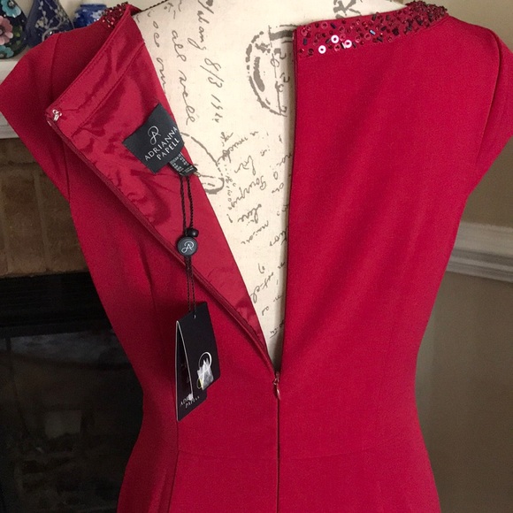 NWT ADRIANNA PAPELL RED SHEATH SEQUINED DRESS Size 10 - Picture 4 of 17